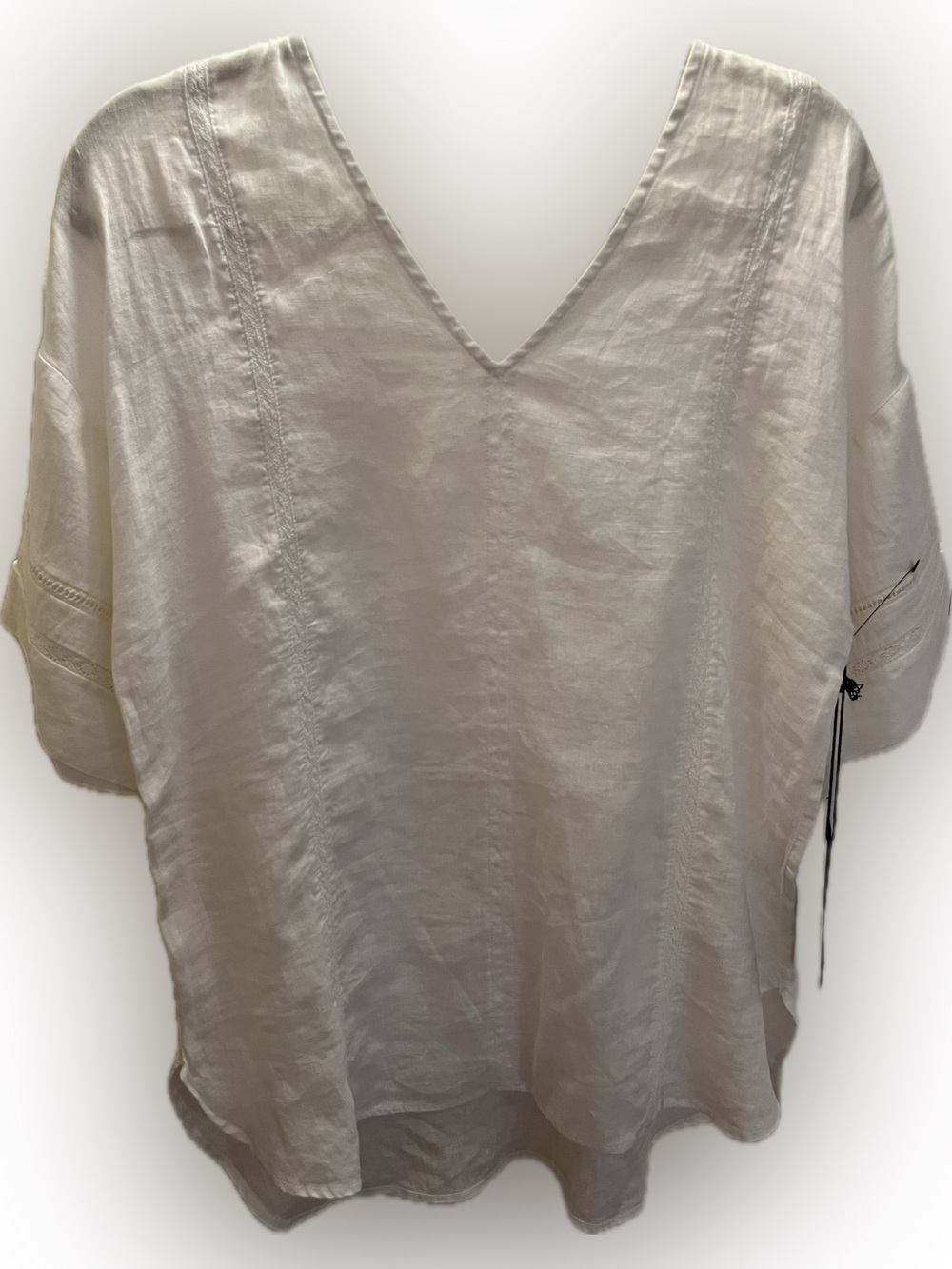 Saks Fifth Avenue cotton embroidered linen blouse   NWT